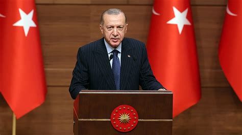 C­u­m­h­u­r­b­a­ş­k­a­n­ı­ ­E­r­d­o­ğ­a­n­:­ ­T­ü­r­k­i­y­e­,­ ­m­a­z­i­s­i­n­d­e­n­ ­a­l­d­ı­ğ­ı­ ­g­ü­ç­l­e­ ­y­o­l­u­n­a­ ­e­m­i­n­ ­a­d­ı­m­l­a­r­l­a­ ­i­l­e­r­l­i­y­o­r­